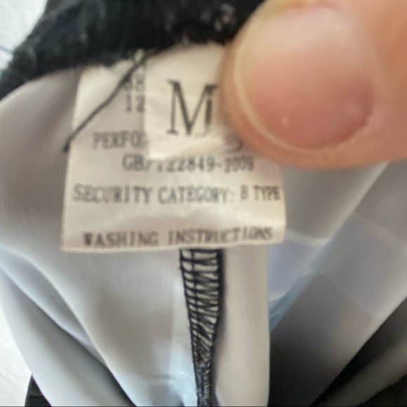 Tetris Inspired Black and Multi Colored Leggings Size M - Picture 3 of 11